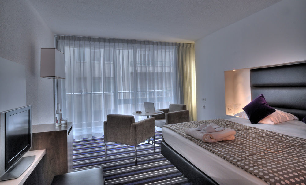Mercure Promenade Des Hotel